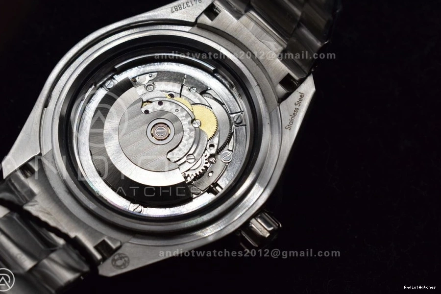 on Ceramic 1077 A SS Dial TF Ultra Deep Bezel NewStyle 6000M Best Blue SS 1:1 Edition White Bracelet Seamaster 0802
